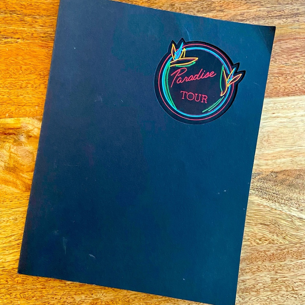Barry Manilow Paradise Tour Program